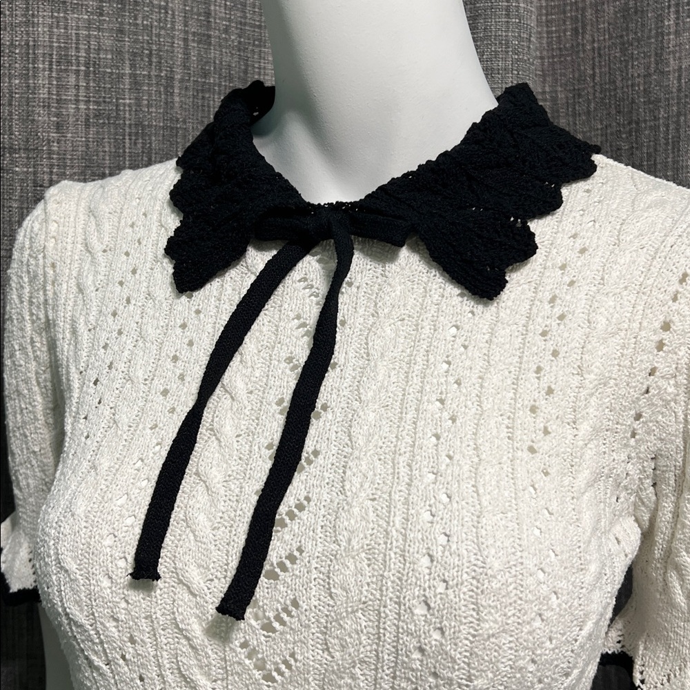 NWOT Kimchi Blue Carlie Pointelle Short Sleeve Sweater Cream Black Small - Picture 10 of 13